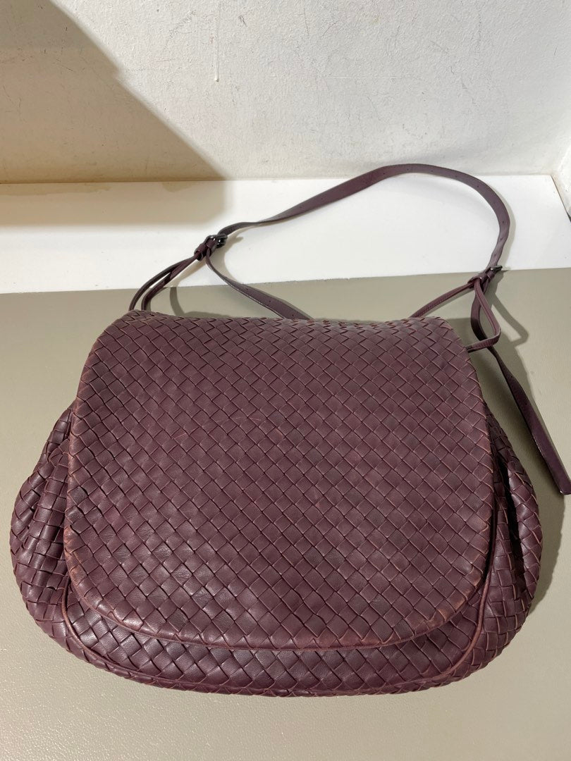 Bottega Veneta Bottega drawstring Flap Bag — pre-owned, Well used
