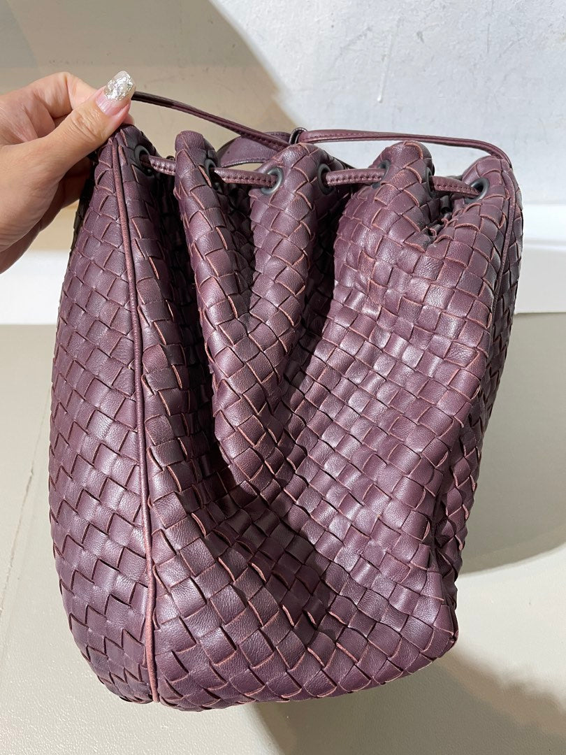 Bottega drawstring Flap Bag, view 2