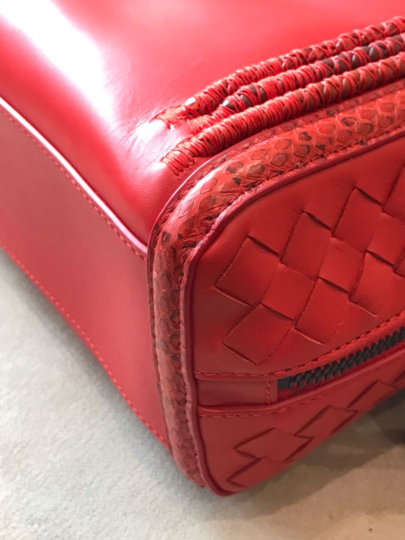 Bottega Veneta, view 7