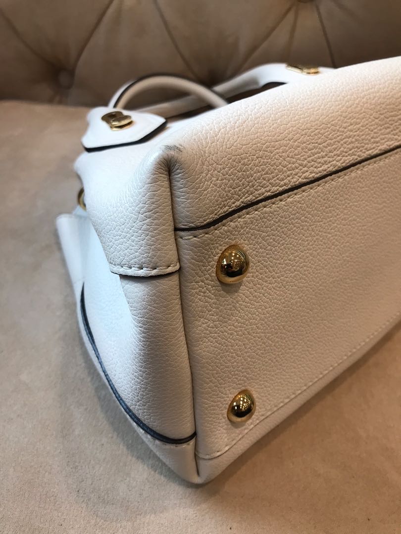Burberry, view 7