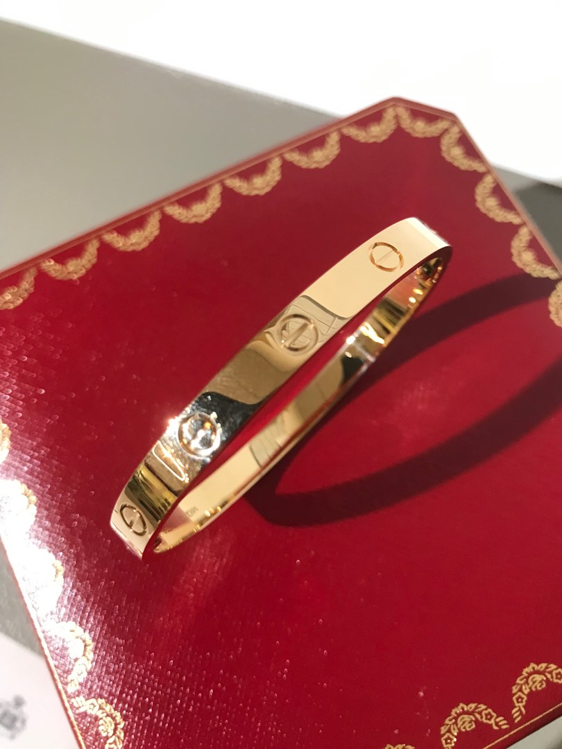 Cartier Love Bracelet, view 5