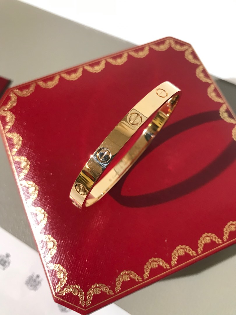 Cartier Love Bracelet, view 4