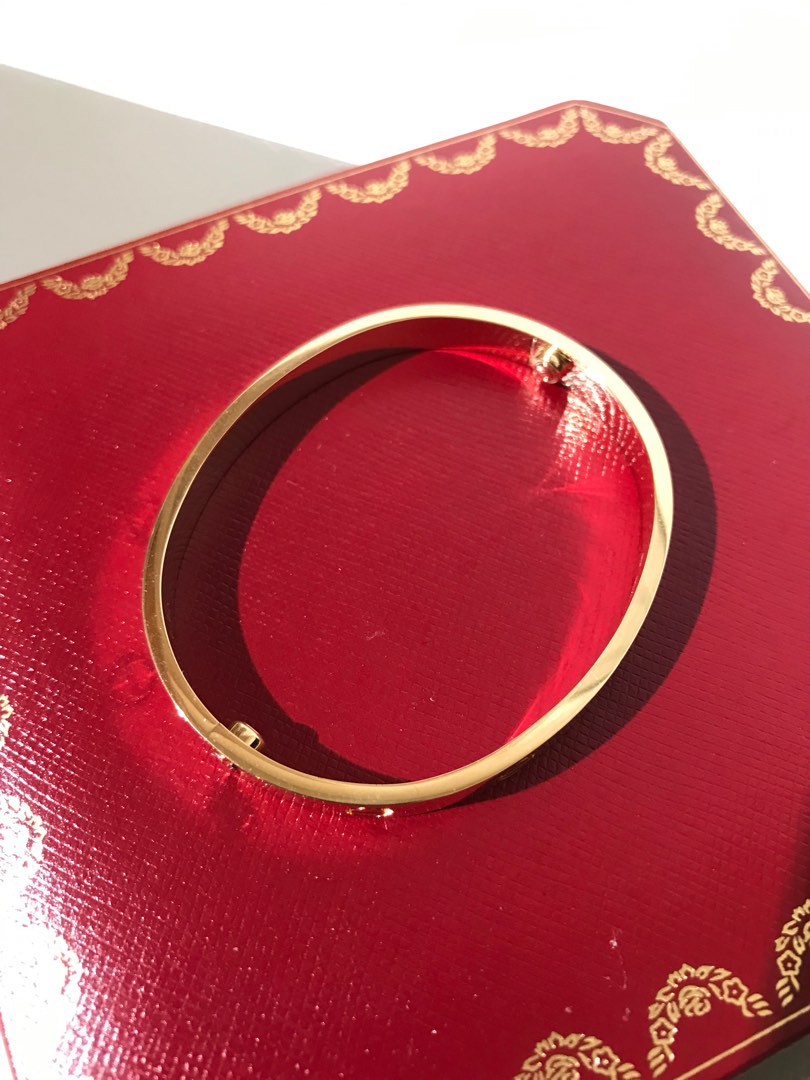 Cartier Love Bracelet, view 3