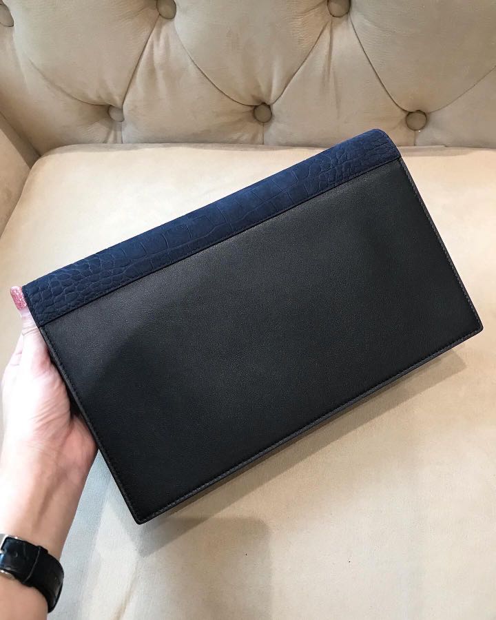Celine, view 10
