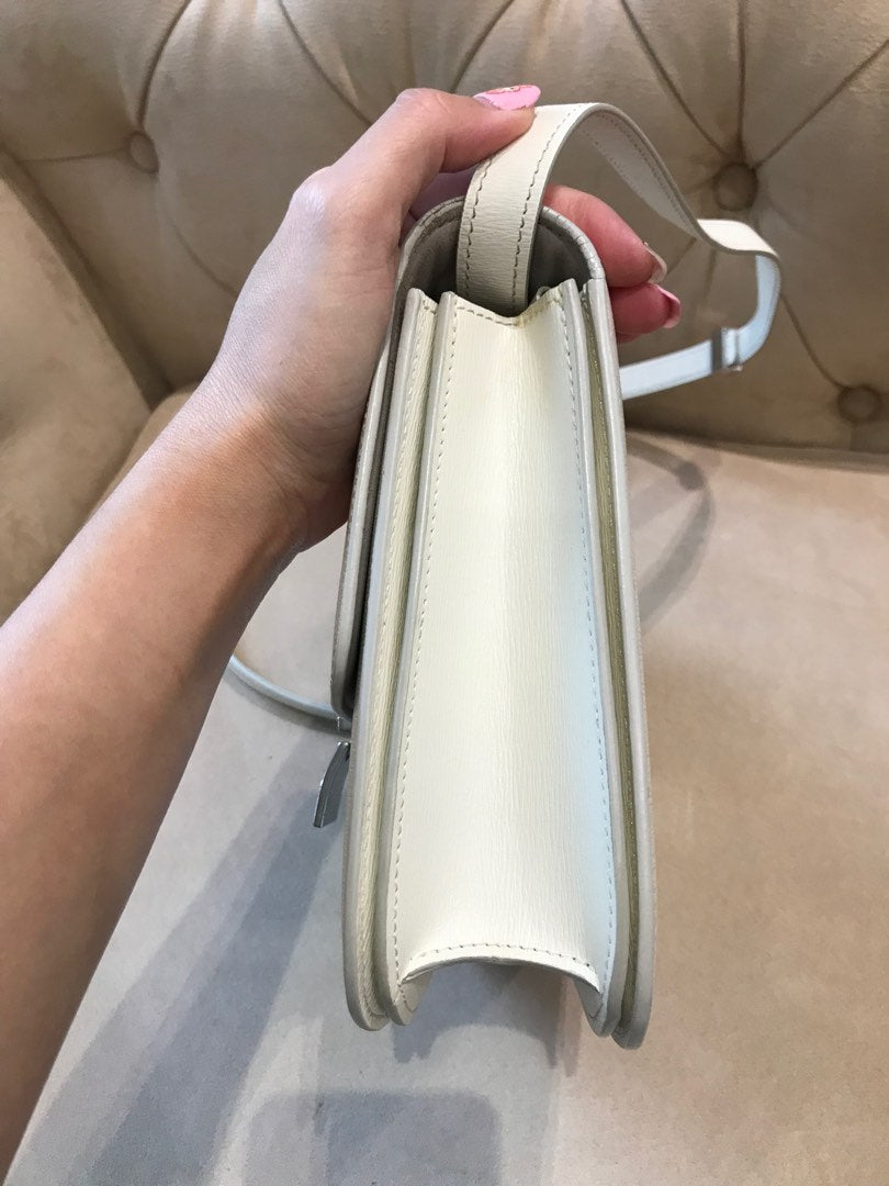 Celine Classic Box Medium, view 3