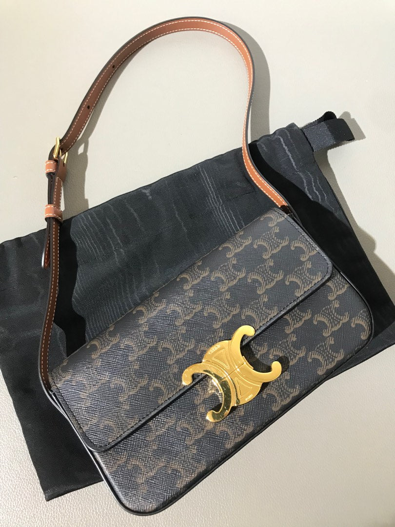 Céline Celine Claude Shoulder Bag — pre-owned, Lightly used