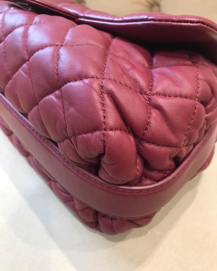 Chanel, view 5