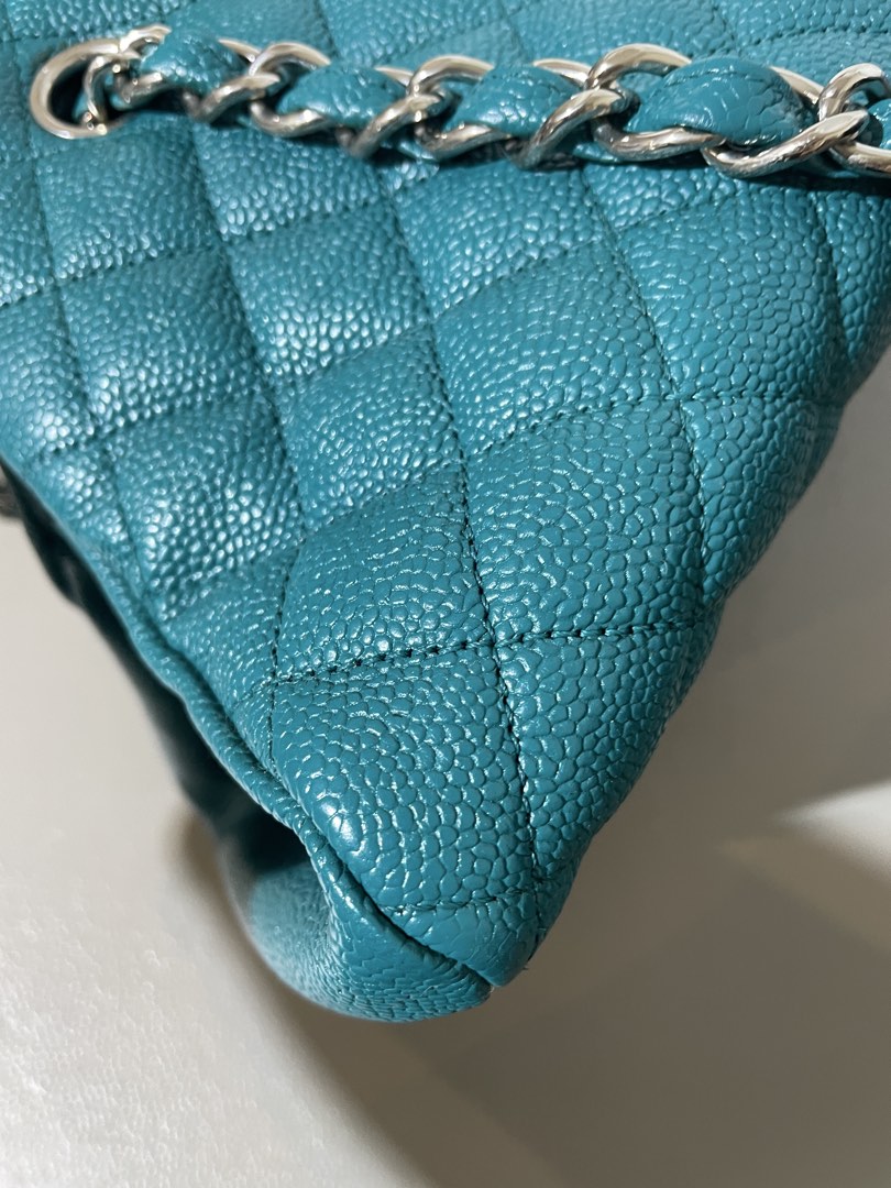 Chanel, view 6