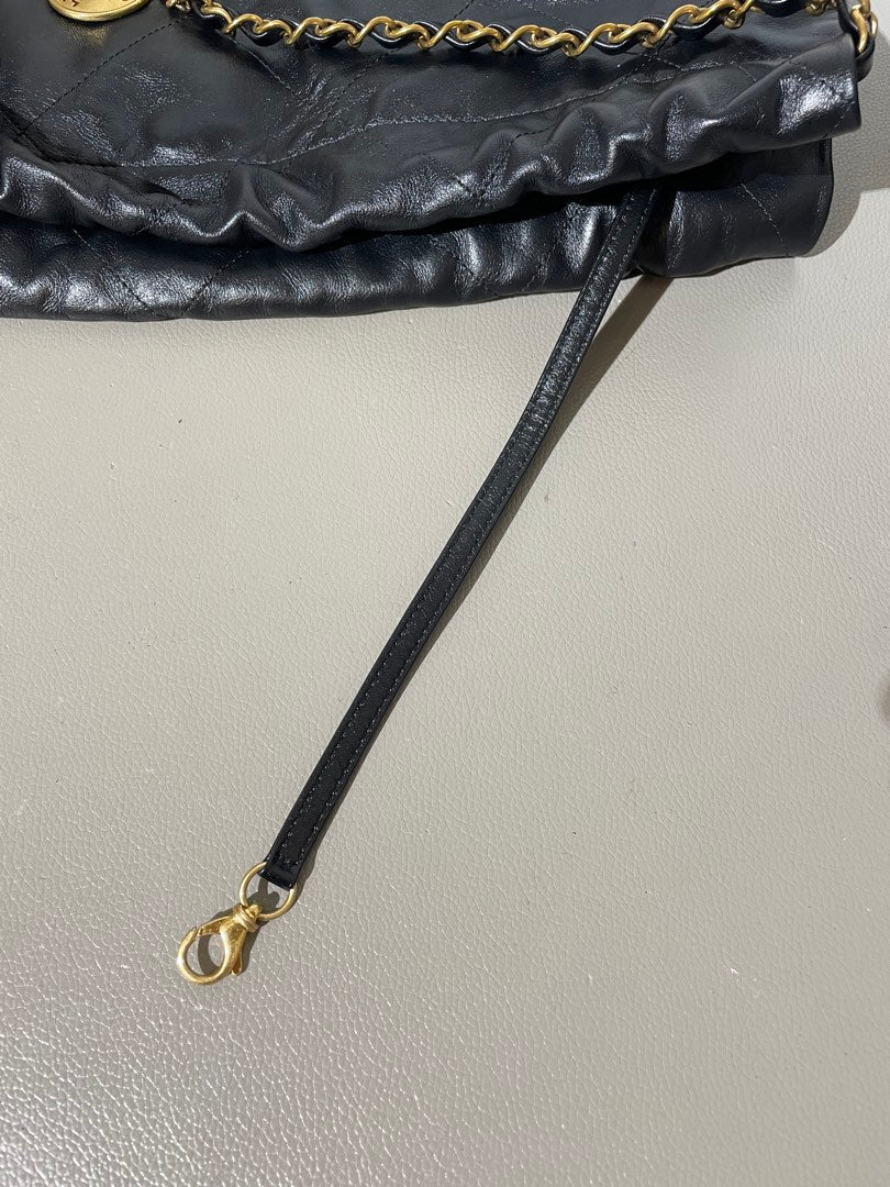 Chanel Bag 22 Medium, view 14