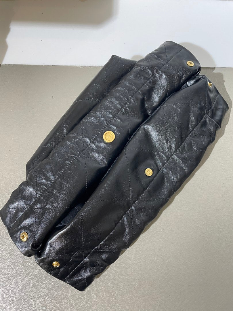 Chanel Bag 22 Medium, view 9