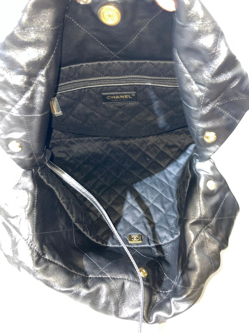Chanel Bag 22 Medium, view 10