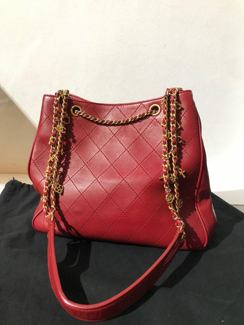 Chanel Bucket Bag, view 15