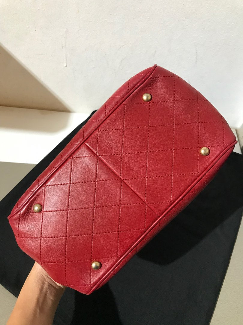 Chanel Bucket Bag, view 8