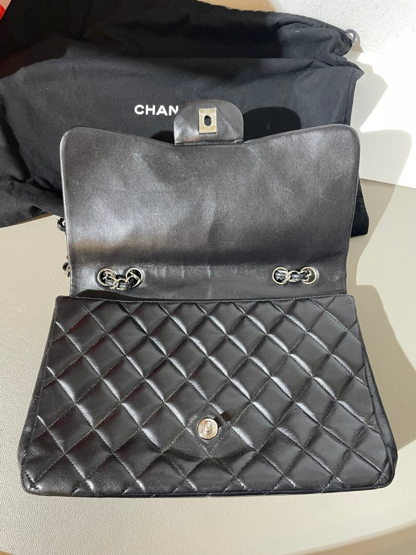 Chanel Jumbo Single Flap, view 11