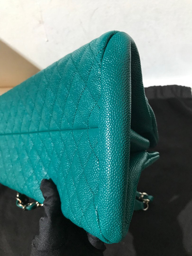 Chanel Mademoiselle, view 9