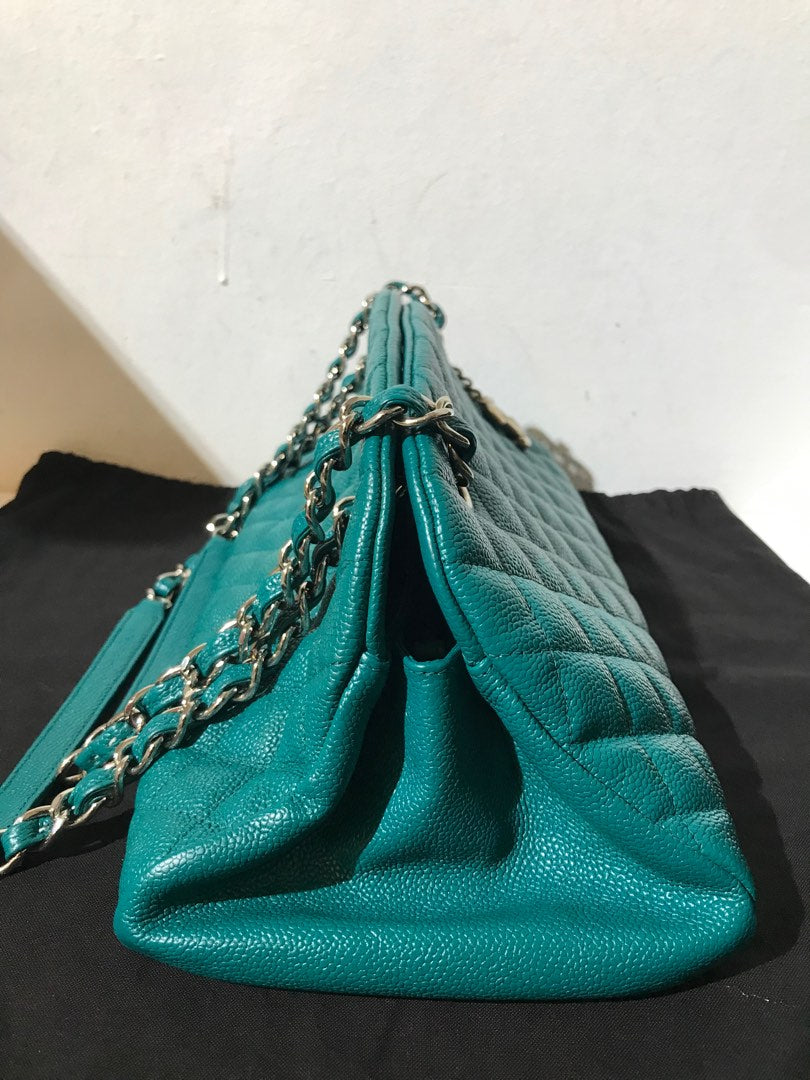 Chanel Mademoiselle, view 2
