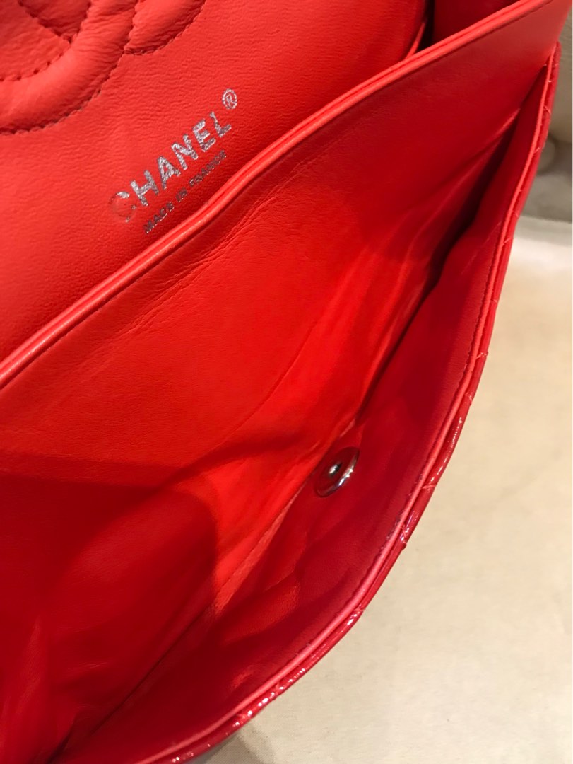 Chanel Medium, view 12