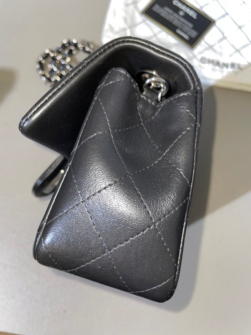 Chanel Mini Rectangle Valentine Charm, view 3
