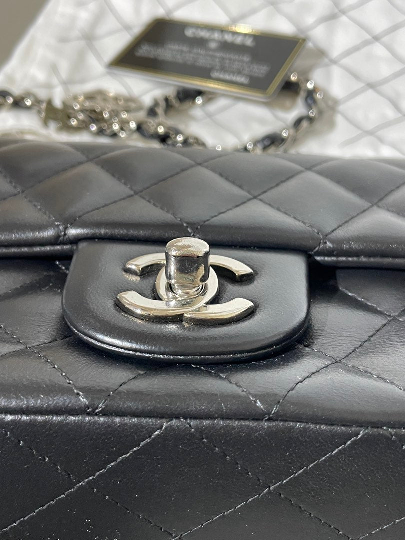 Chanel Mini Rectangle Valentine Charm, view 9