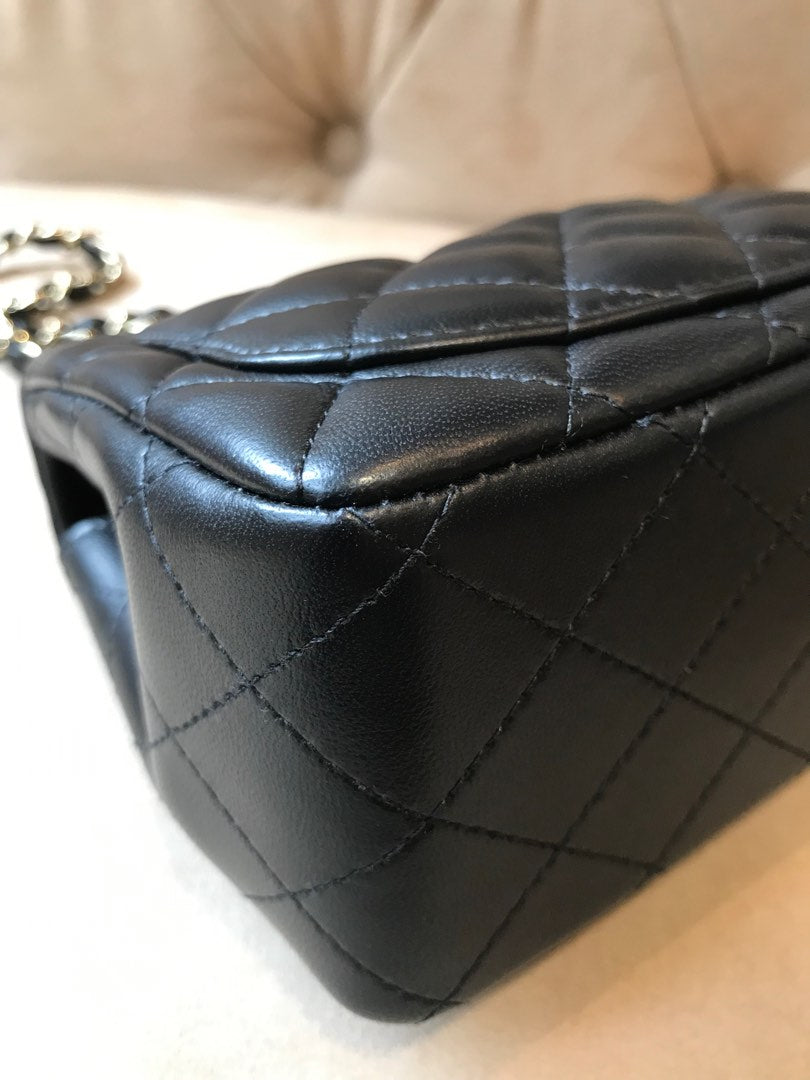 Chanel Mini Square, view 6
