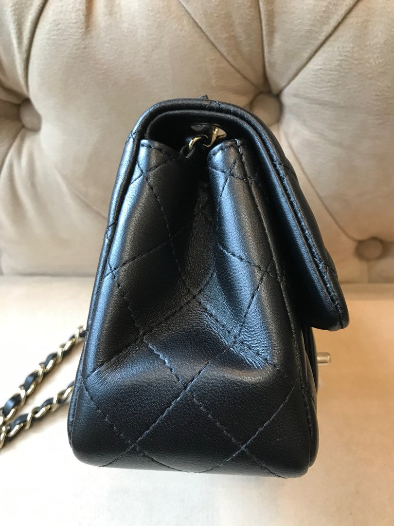 Chanel Mini Square, view 2