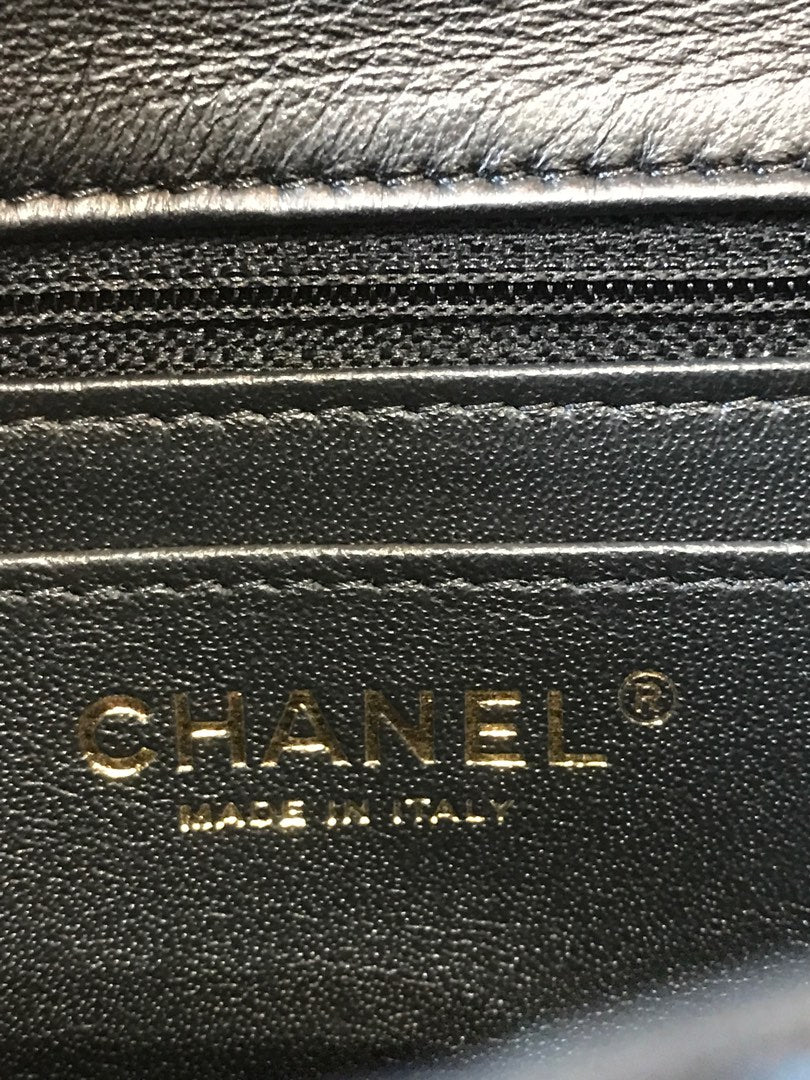 Chanel Mini Square, view 13