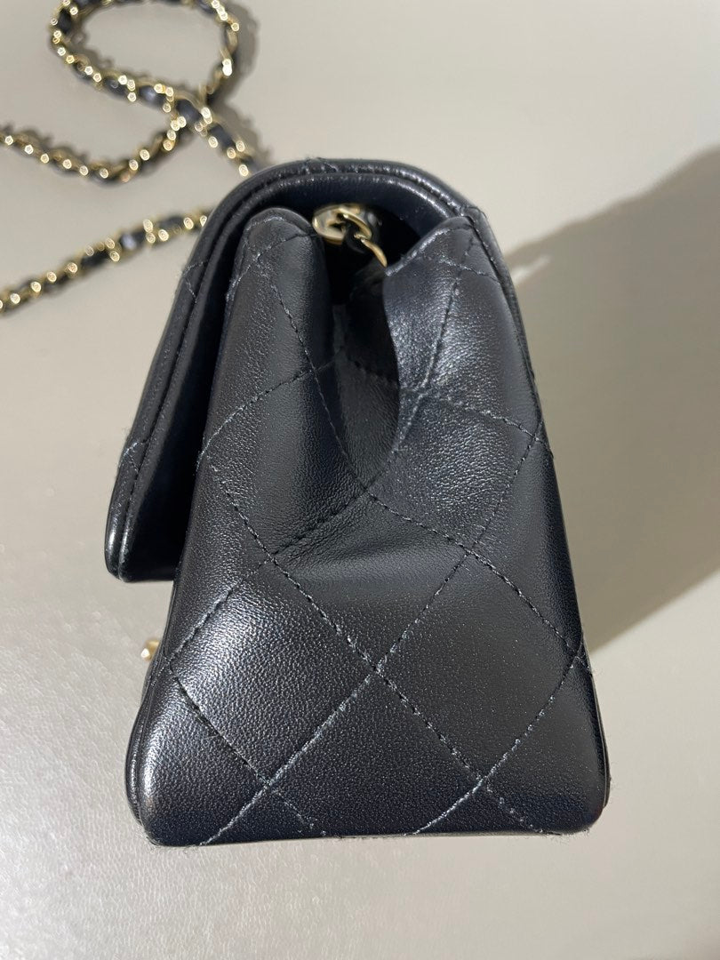 Chanel Mini Square, view 3