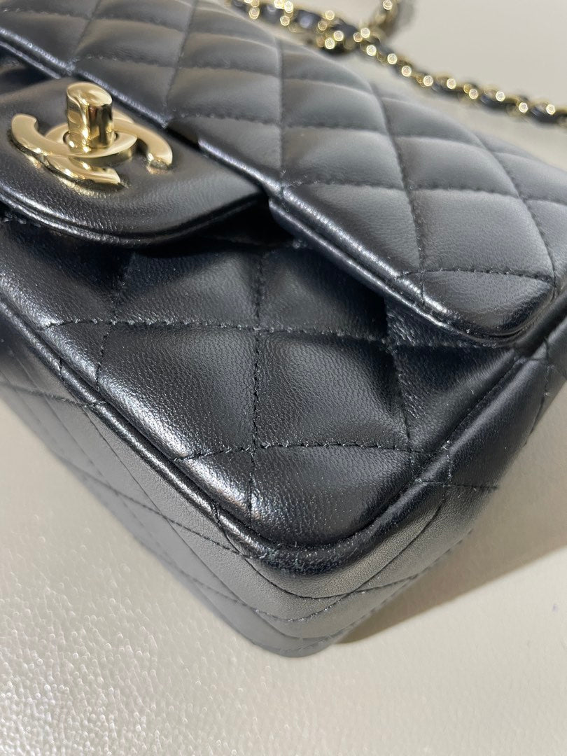 Chanel Mini Square, view 5