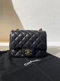 Chanel Chanel Mini Square — pre-owned, Well used