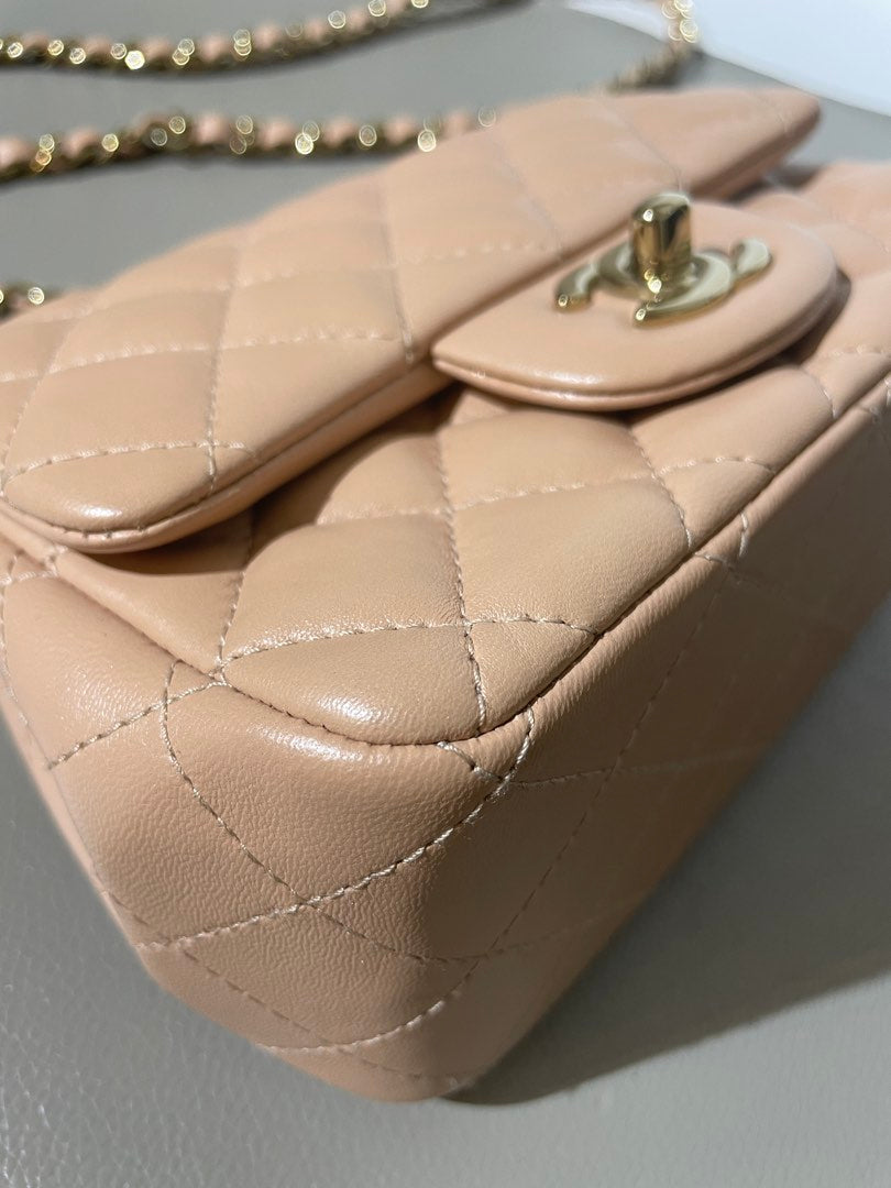 Chanel Mini Square, view 4