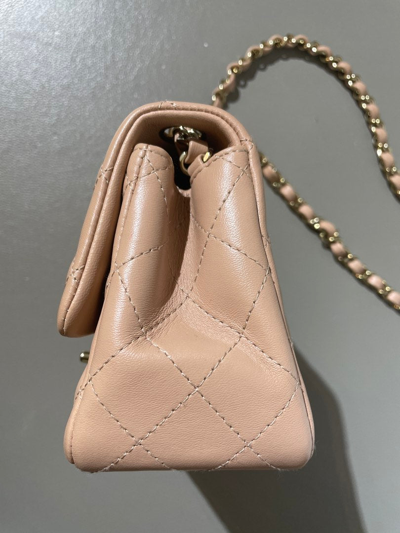 Chanel Mini Square, view 3