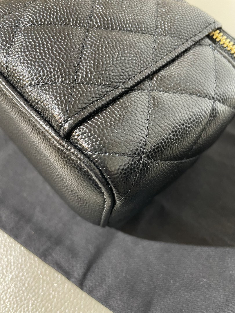Chanel Mini Vanity, view 8