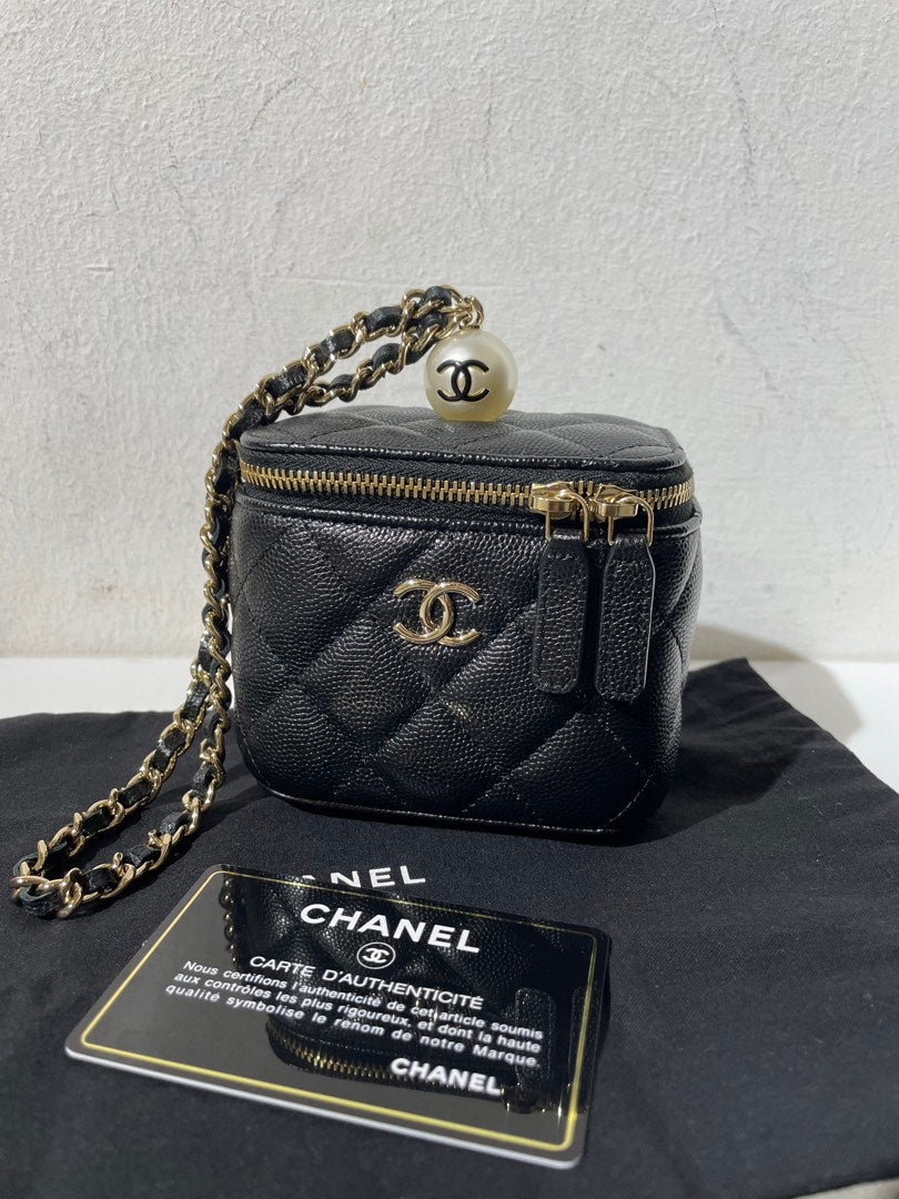 Chanel Chanel Mini Vanity — pre-owned, Brand new