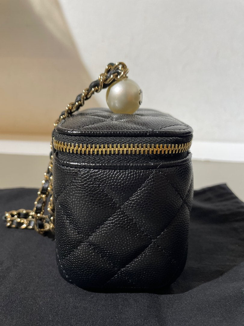 Chanel Mini Vanity, view 3