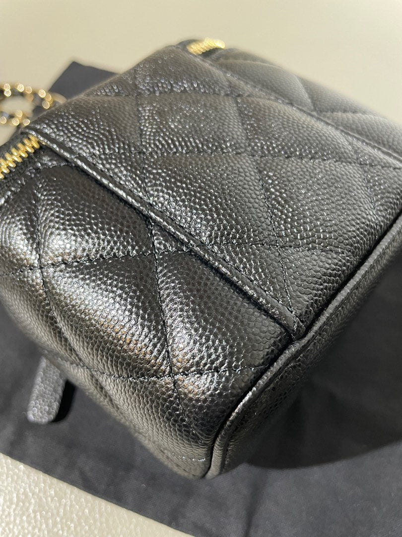Chanel Mini Vanity, view 7