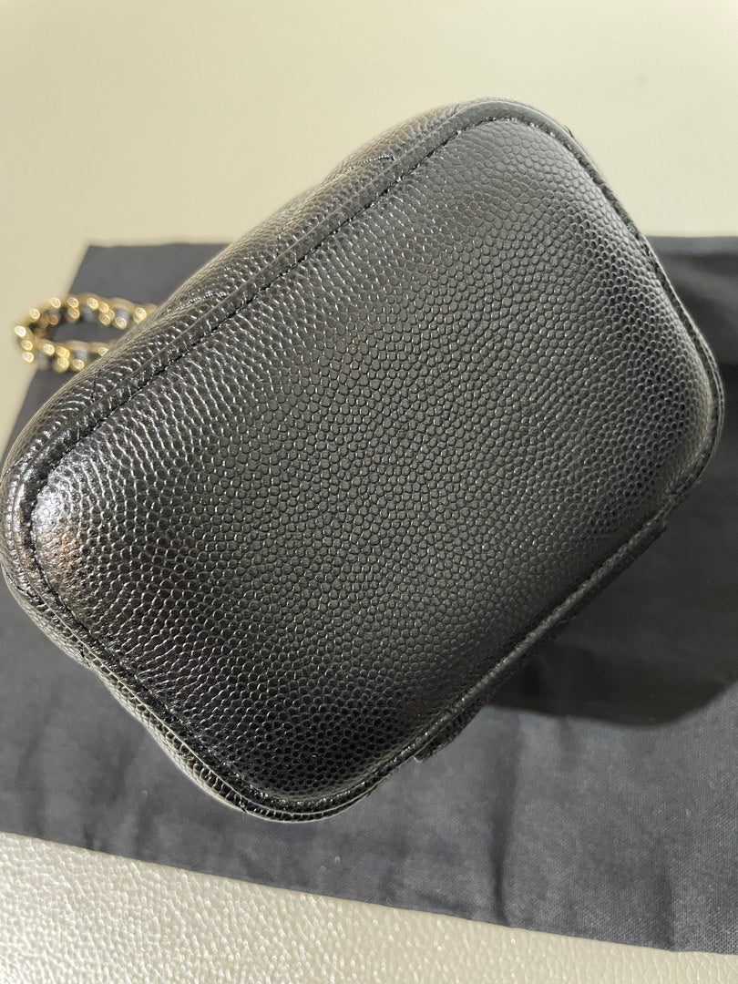 Chanel Mini Vanity, view 9