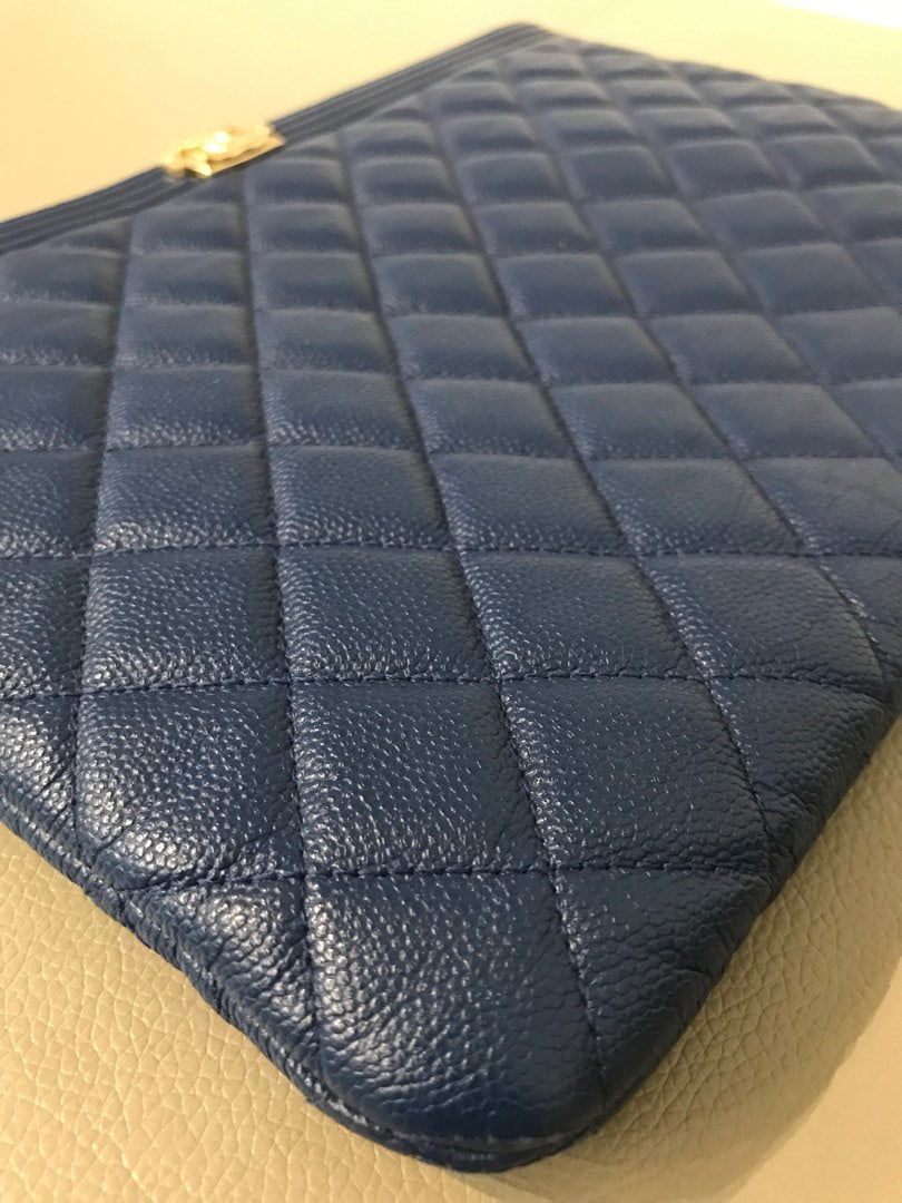 Chanel O Case Pouch Medium, view 7