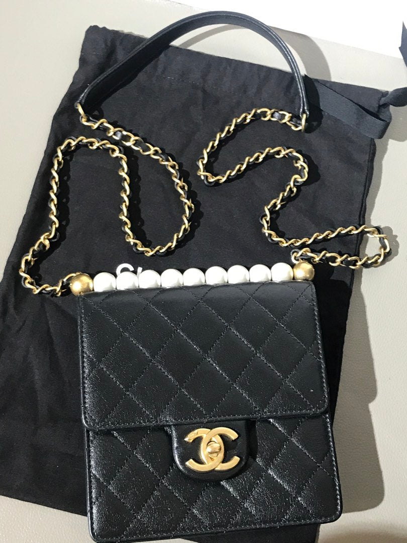 Chanel Chanel Pearl Flap Bag — pre-owned, Well used