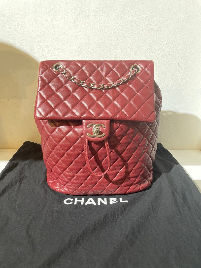 Chanel Chanel Urban Spirit Backpack — pre-owned, Well used