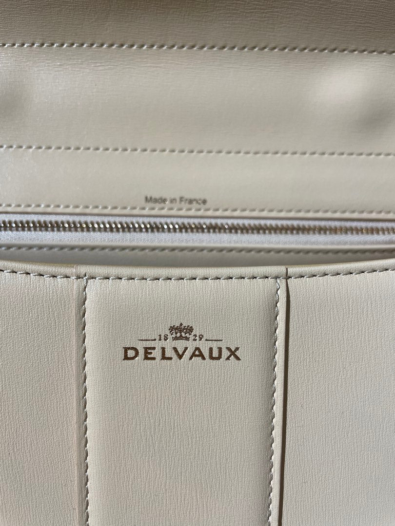 Delvaux Brilliant MM, view 11
