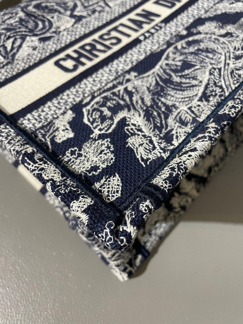 Dior Book Tote Small, view 4