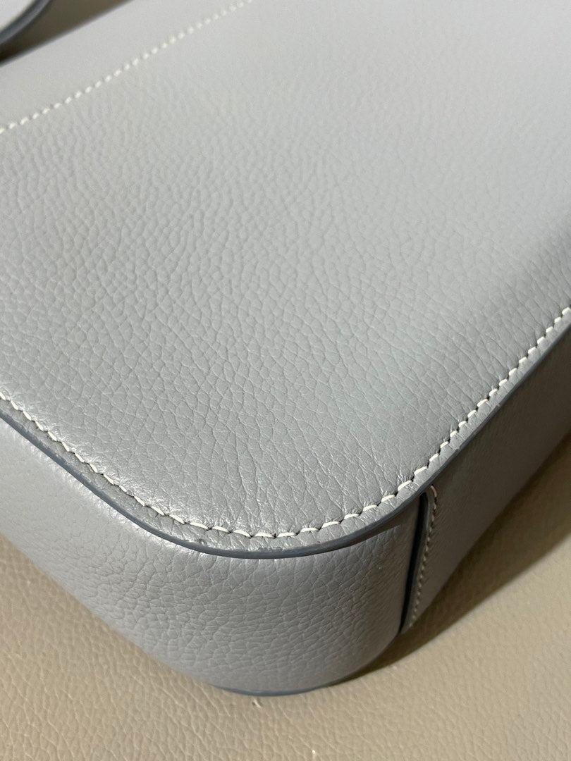 Dior Saddle Messenger, view 5