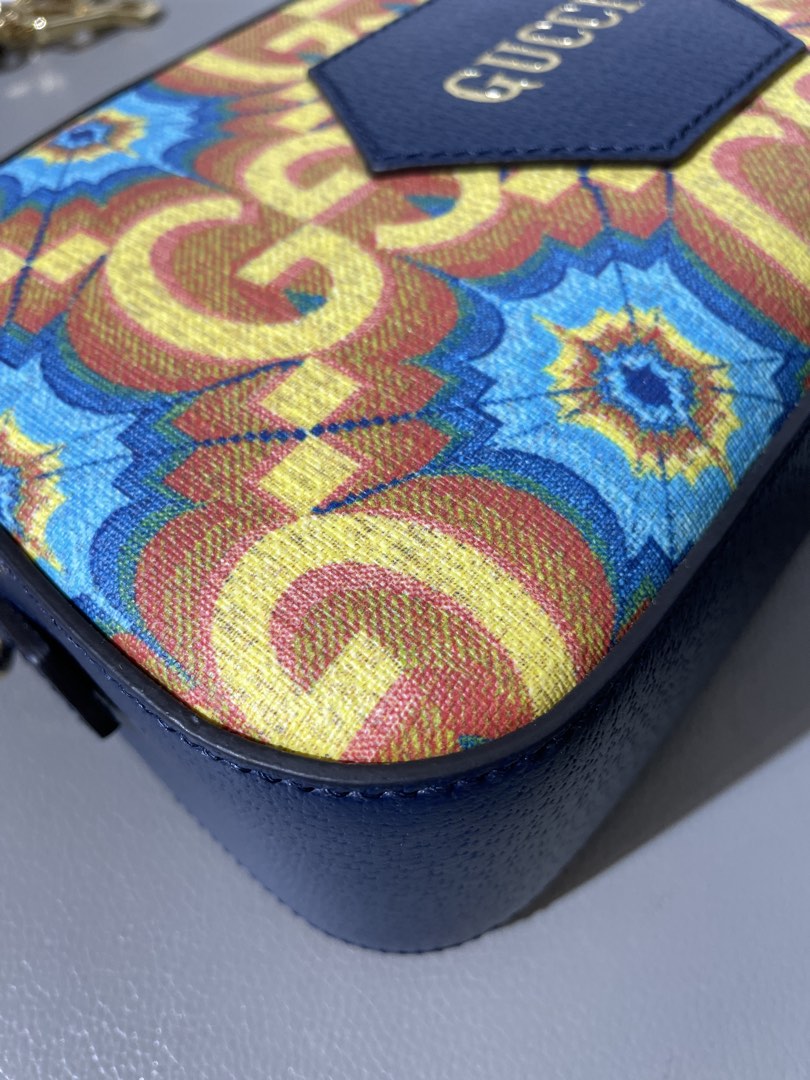 Gucci Supreme Messenger Bag, view 4
