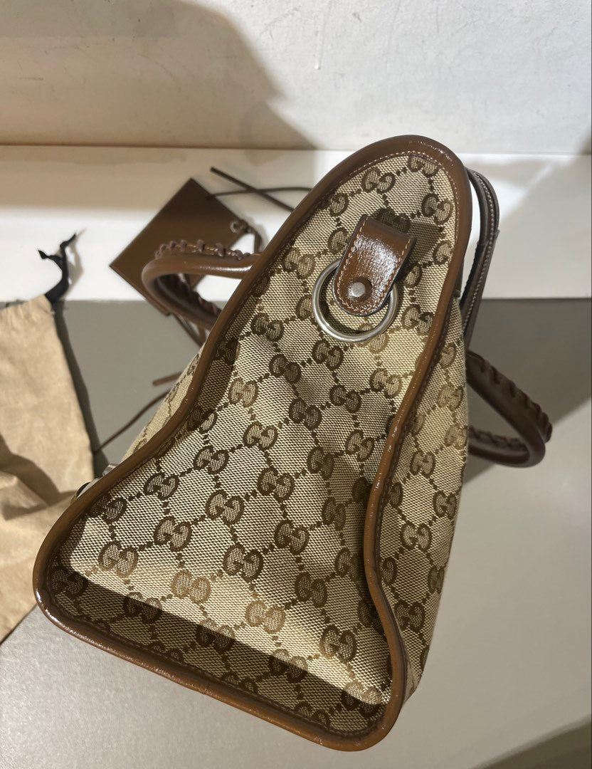 Gucci X Balenciaga The Hacker Project City, view 2