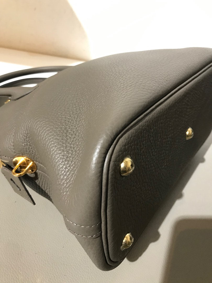 Hermes Bolide 31, view 4