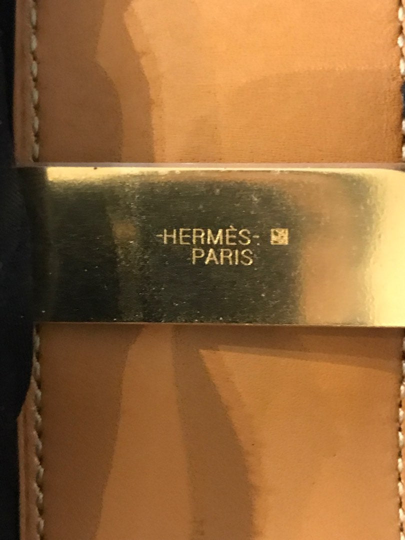 Hermes Cdc, view 9