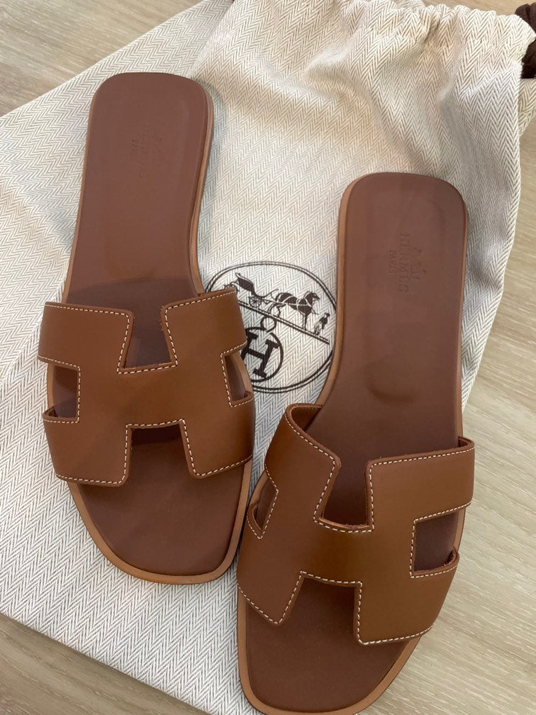 Hermes Oran Sandal Gold, view 2
