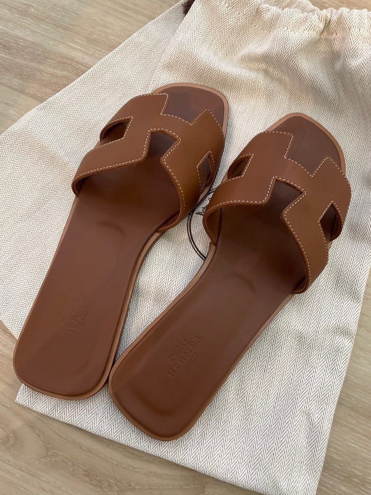 Hermes Oran Sandal Gold, view 3