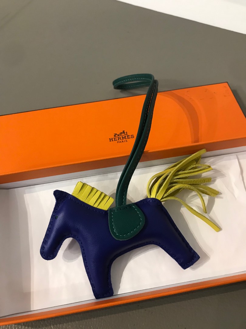 Hermès Hermes Rodeo PM — pre-owned, Brand new