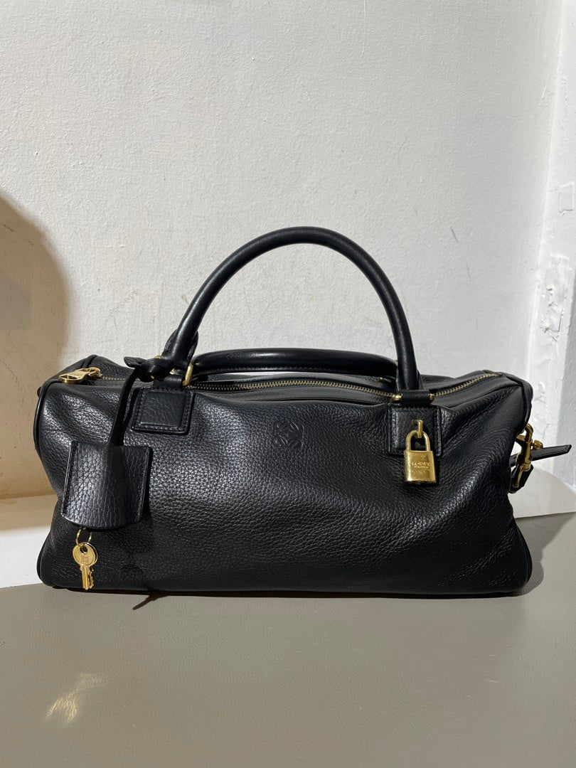 Loewe Loewe Boston — pre-owned, Lightly used